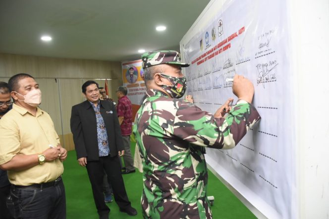 
 Sosialisasi Pencegahan dan Penanganan Kekerasan Seksual di Universitas Al-akhirat Palu