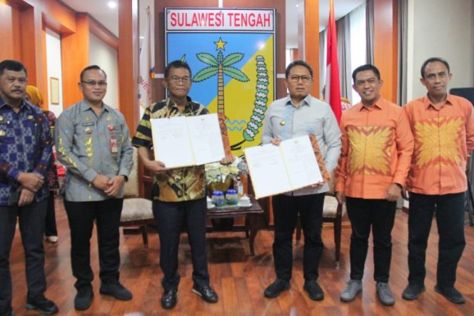 
 Gubernur Sulteng Lakukan Penandatanganan Kerjasama Dengan Provinsi Gorontalo