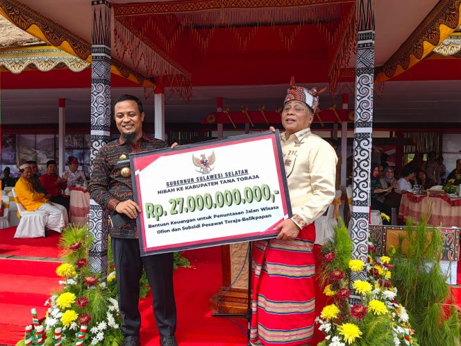 
 Bantuan Keuangan Rp27 M ke Toraja, Tuntaskan Pembangunan Wisata Ollon dan Subsidi Tiket