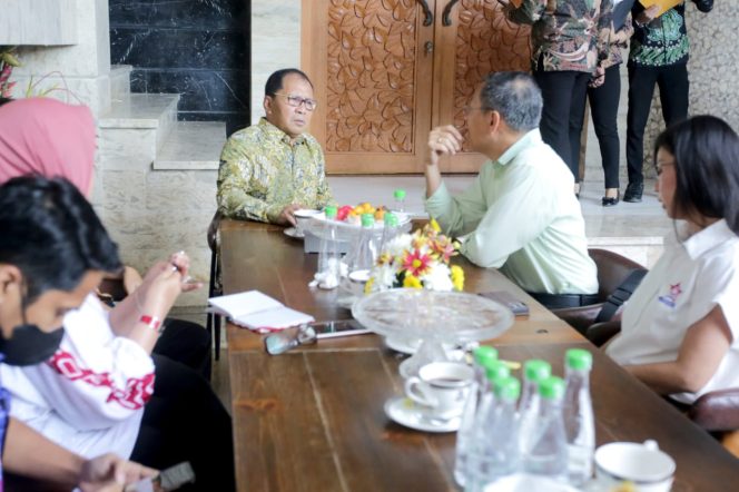 
 Makassar Tuan Rumah, Danny Pomanto Siap Sukseskan Perayaan Natal Nasional PMTI