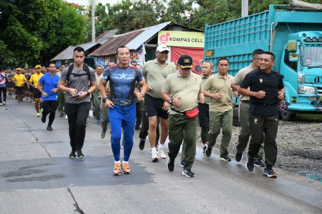 
 Pangdam Hasanuddin Kunjungi Siswa Diklat Kolaborasi Integrasi TNI AD Polri 