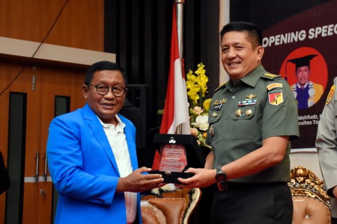 
 Sebagai Alat Pertahanan Negara Dalam Mendukung Stabilitas Iklim Investasi