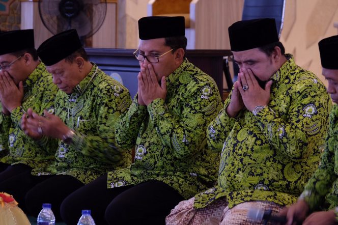 
 Danny Pomanto Doa Bersama Seribu Pengurus Masjid Se – Kota Makassar