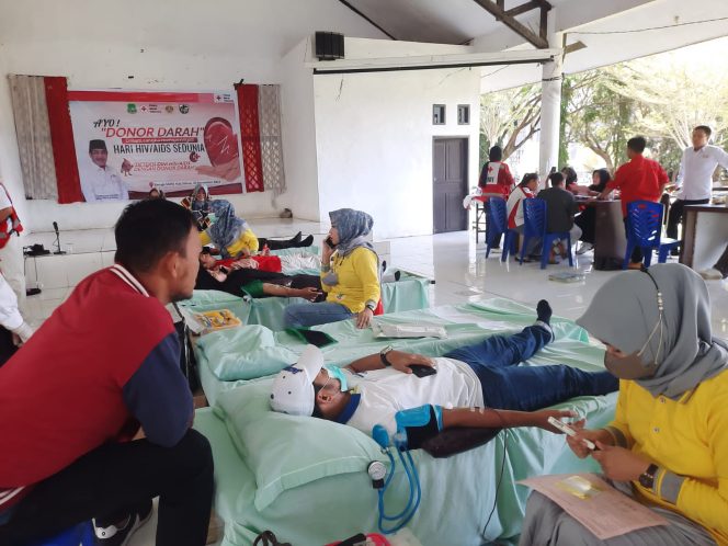 
 Peringati Hari HIV, PMI Sidrap Kolaborasi Gelar Donor Darah