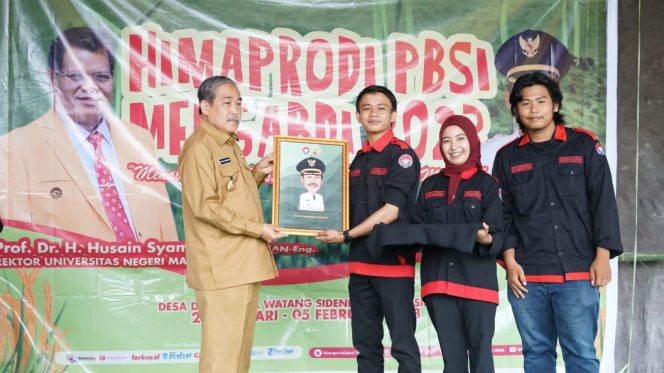 
 Dollah Mando Buka Himaprodi PBSI Mengabdi Tahun 2023