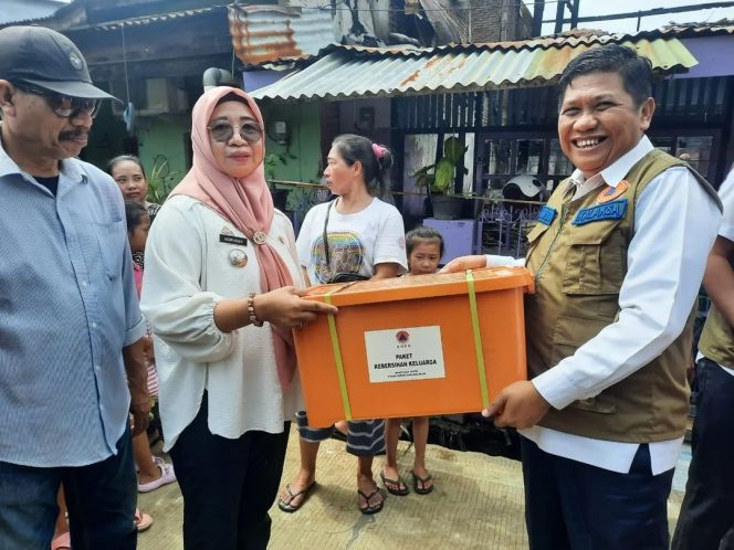 
 Kebakaran di Jalan Nuri, Gubernur Sulsel : Tim Telah Salurkan Bantuan Logistik