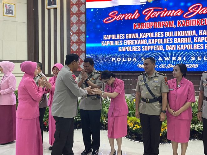 
 Kapolres Gowa Berganti! 