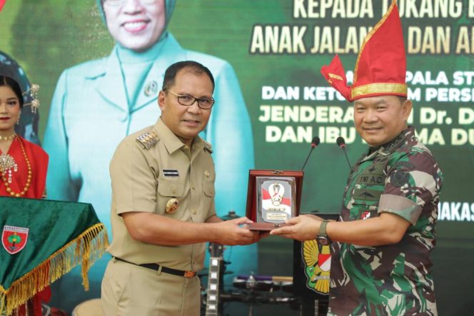 
 Terima Kunjungan KSAD, Danny Pomanto Ungkap Kolaborasi Pemkot Makassar – TNI AD Majukan Makassar