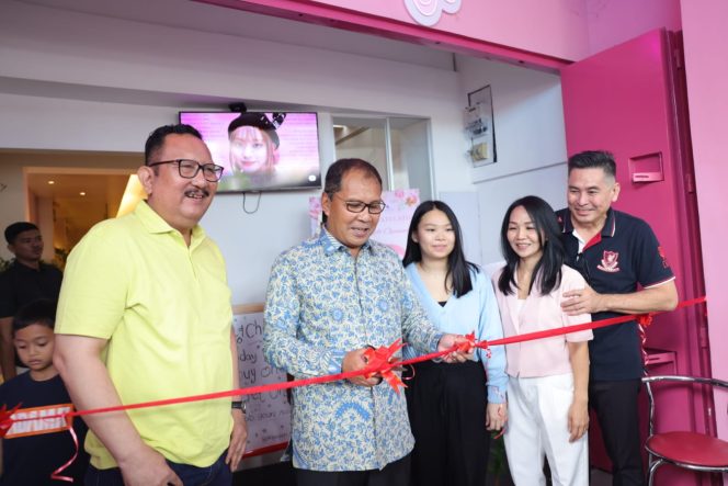 
 Ngopi Bareng K-Popers, Danny Pomanto Ajak Branding Makassar Kota Makan Enak