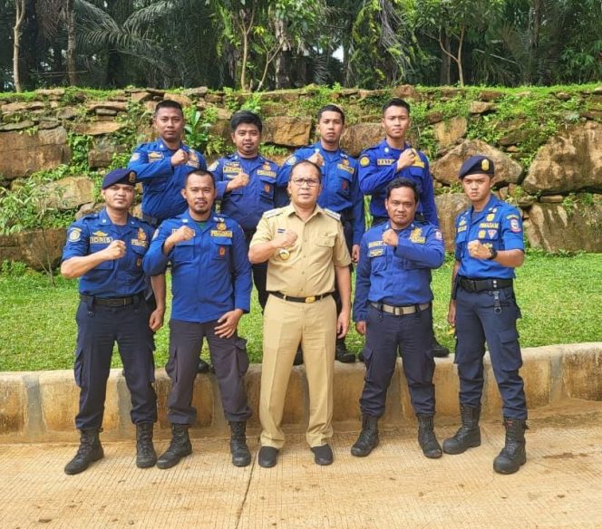
 HUT Damkar Ke 104, Danny Lepas Dua Tim Damkar Ikuti Skill Kompetisi Nasional