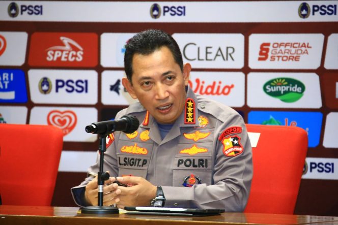 
 Kapolri: Rombongan Kapolda Jambi dibawah ke RS terdekat Jika sudah berhasil dievakuasi