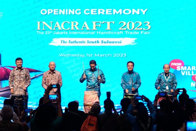 
 Gubernur Andi Sudirman Dampingi Sandiaga Uno dan Teten Masduki Buka Inacraft 2023
