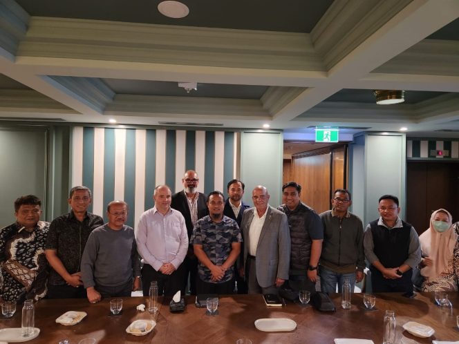 
 Gubernur Paparkan Potensi SDA Sulsel kepada Perusahaan Pribumi Australia