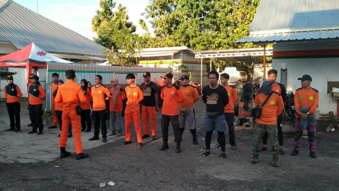 
 Tim Sar Gabungan Temukan 2 Orang Pekerja Bendungan Pamukkulu Terseret Arus Sungai, 1 Masih Dicari