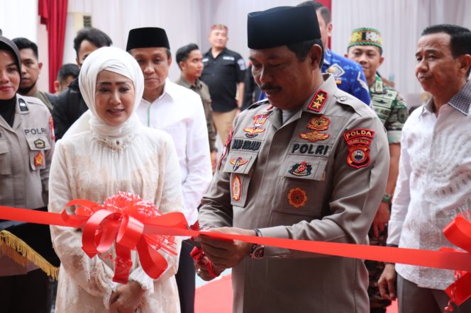
 Kapolres Gowa Dampingi Kapolda Sulsel Resmikan Mesjid Al-Ghaffar Polres Gowa