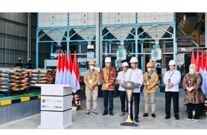 
 Presiden Jokowi Minta Bulog Serap Gabah Petani Sebanyak-banyaknya