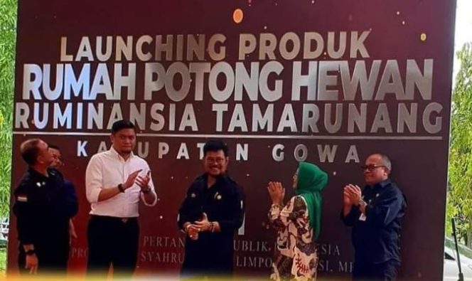 
 Mentan Resmikan RPH Modern di Gowa