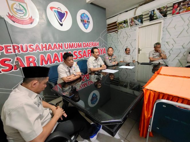 
 Ditlantas Polda Sulsel bersama Satlantas Polrestabes Makassar Bahas Penertiban Pedagang Tumpah di Area Pasar Jelang Idul FItri