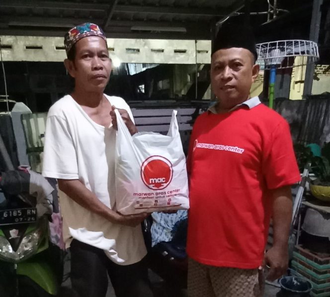 
 Marwan Aras Center  Berbagi Sembako ke Dhuafa Menjelang Idul Fitri