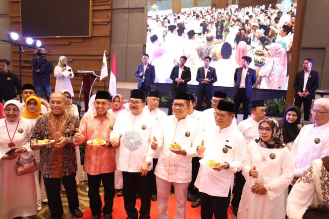 
 Danny Pomanto Sebut Masyarakat Soppeng Punya Kontribusi Besar Terhadap Pertumbuhan Ekonomi Makassar