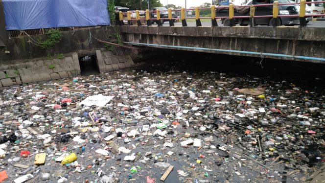 
 Sampah Plastik Mengancam Lingkungan Dan Kesehatan Manusia