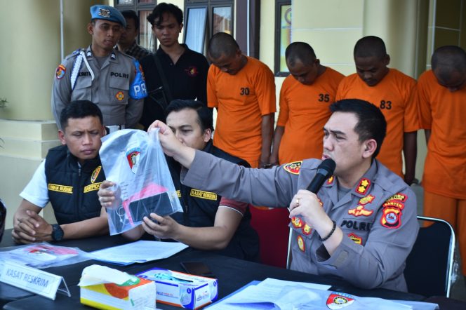 
 Berkedok Debt Collector, 4 Pelaku Perampas Ranmor Ditangkap Polisi