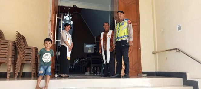 
 Perayaan Kenaikan Isa Almasih, Polsek Somba Opu Laksanakan PAM Ibadah Gereja