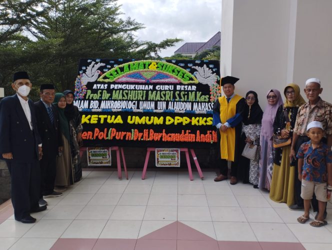
 Mashuri Masri Putra Petani Asal Sidrap, Kini Bergelar Profesor