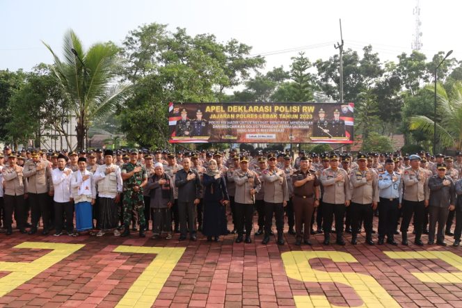 
 Wakapolda Banten Pimpin Apel Deklarasi Polisi RW Jajaran Polres Lebak