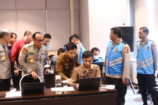 
 Pertama Kali, Polri Bentuk Posko Monitoring Pantau Penerimaan Anggota Secara Realtime