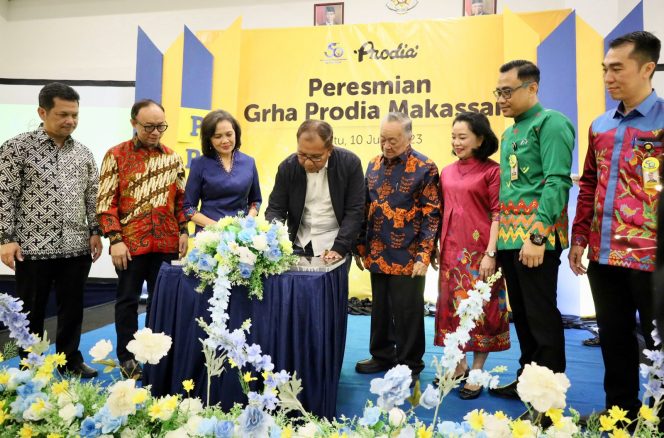 
 Danny Pomanto Resmikan Grha Prodia Makassar, Pusat Rujukan Pemeriksaan Laboratorium di Indonesia Timur
