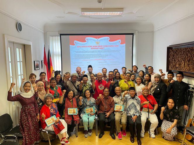 
 Hadiri Deklarasi Pemilu Damai, Konjen Frankfurt Ajak Komponen Masyarakat Indonesia Bumikan Nilai-Nilai Pancasila