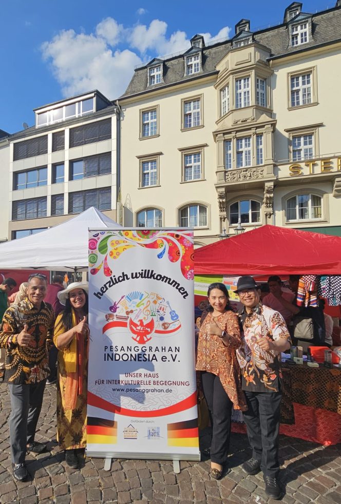 
 Motivasi Komunitas Seni Indonesia, Konjen Frankfurt dan Atpol Berlin Hadiri Gelar Budaya Tahunan Masyarakat Bonn