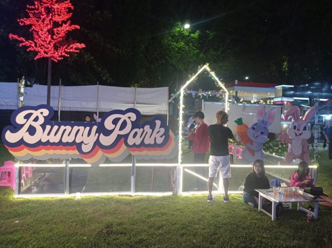 
 Yuk Nikmati Weekend Anda dengan Bermain Bersama Kelinci-Kelinci Lucu di Makassar Light Festival