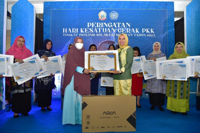 
 Rangkaian Peringatan HKG PKK Provinsi Sulsel Resmi Ditutup, Pangkep Ditetapkan Juara Umum