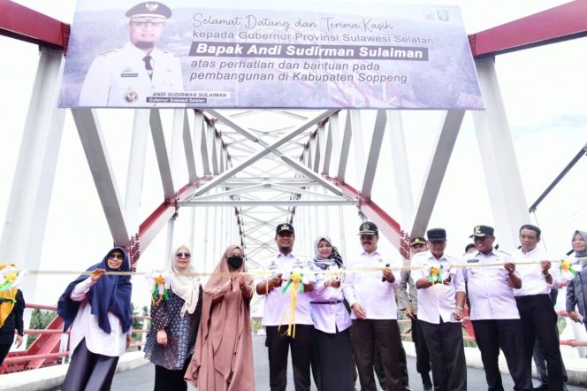 
 Jembatan Pelengkung Pacongkang telah Rampung, Bupati Soppeng: Terimakasih bapak Gubernur 