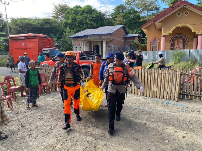 
 Tim Sar Gabungan di Pinrang Temukan Korban yang Terjatuh di Perahu