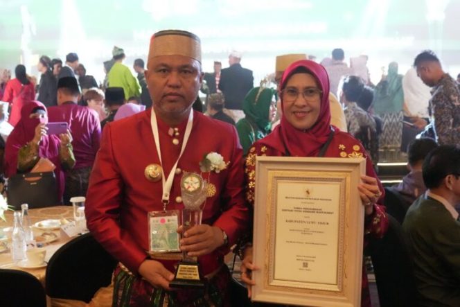 
 Kabupaten Luwu Timur Dapat Penghargaan dari Kemenkes