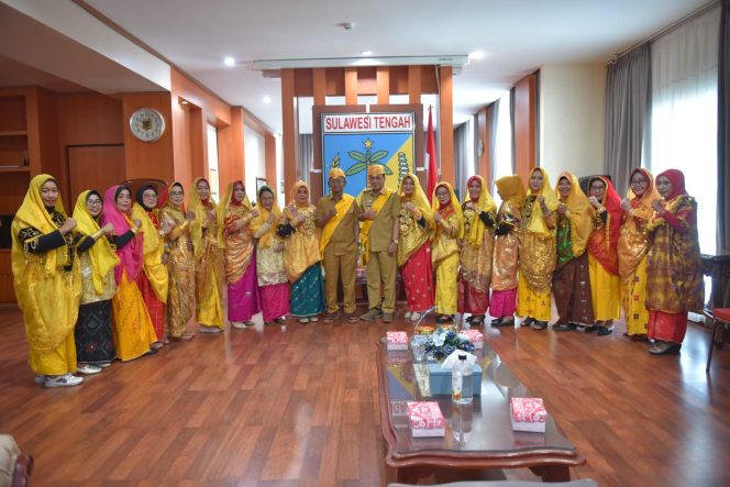 
 Lestarikan Bahasa Daerah dan Budaya Lokal Sejak Dini, Gubernur Dorong Bupati/Walikota se Sulteng Mendesain Kurikulum Muatan Lokal