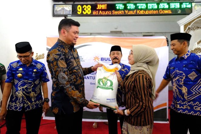 
 61.145 PBP di Gowa dapat Bantuan Cadangan Pangan Beras 