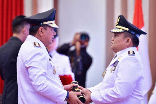 
 PJ Gubernur Sulsel Lantik Dua PJ Bupati 