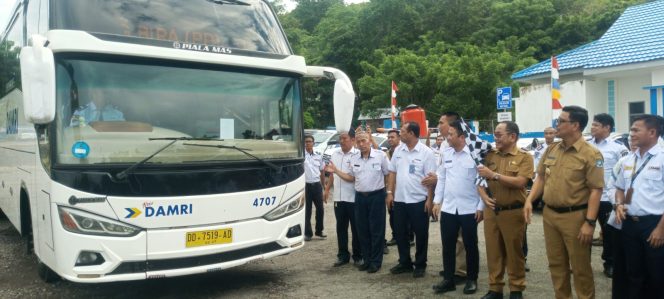 
 Rute Baru DAMRI Makassar Dari Bandara Menuju Pelabuhan Bira, Tarifnya Segini!