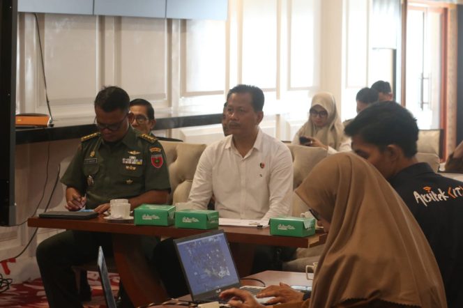 
 Mewakili Pangdam, Pamen Ahli Bidang Ekonomi Poksahli Menghadiri Rakor Inflasi Secara Virtual di Kantor Gubernur Sulsel
