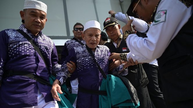 
 Jemaah Haji Indonesia Gelombang 1 Mulai Dipulangkan ke Tanah Air