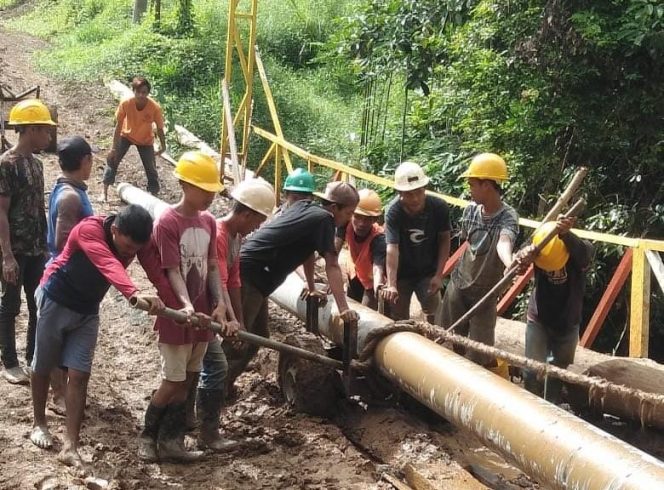 
 Akhirnya, 16 Desa Terpencil Sulawesi Tenggara Dilistriki PLN, Menyala 24 Jam!