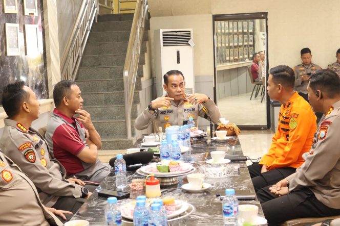 
 Kepala Kantor Pencarian dan Pertolongan Makassar Kunjungan ke Mapolda Sulsel