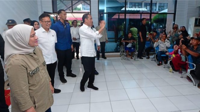 
 Presiden Jokowi Kunjungi RSUD di Bulukumba 