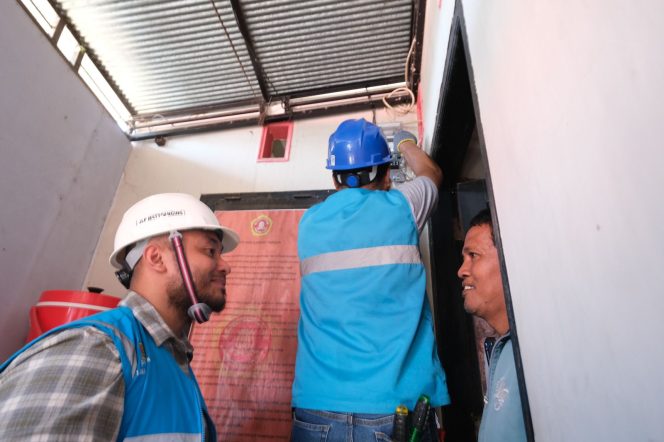 
 Tingkatkan Kewaspadaan, PLN Imbau Jaga Jarak Aman dari Jaringan Listrik