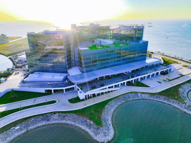 
 Pj Gubernur Sulsel Prof Zudan: Fasilitas Rumah Sakit Kemenkes Makassar Lengkap dan Modern