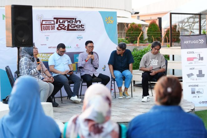 
 Radio Harus Adaptif di Tengah Gempuran Digitalisasi